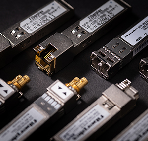 SFP モジュール